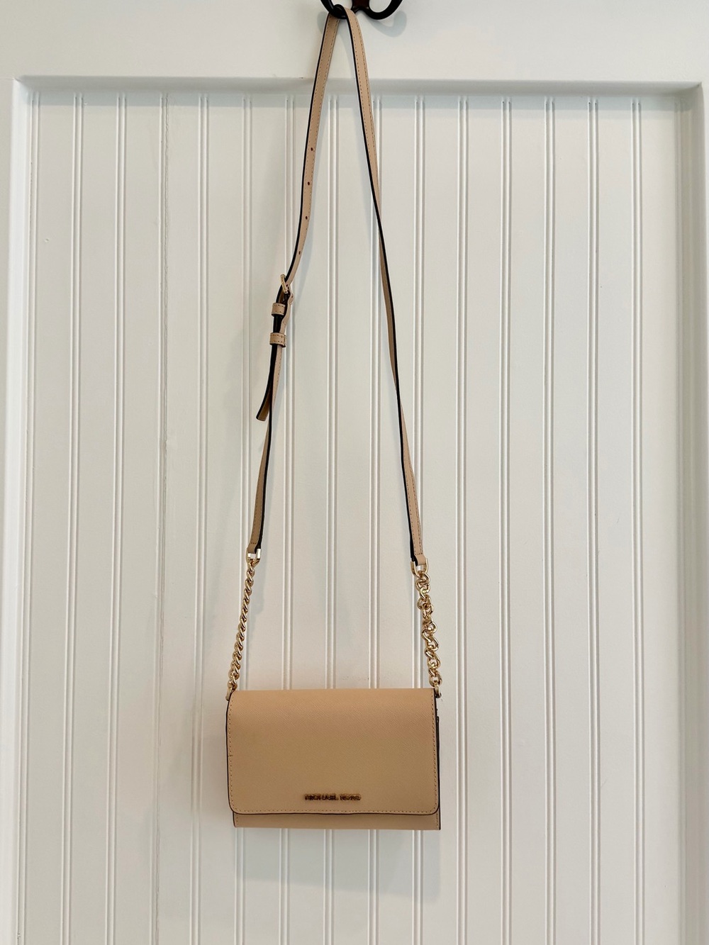Michael Kors Nude/Tan Crossbody Bag with Gold Chain